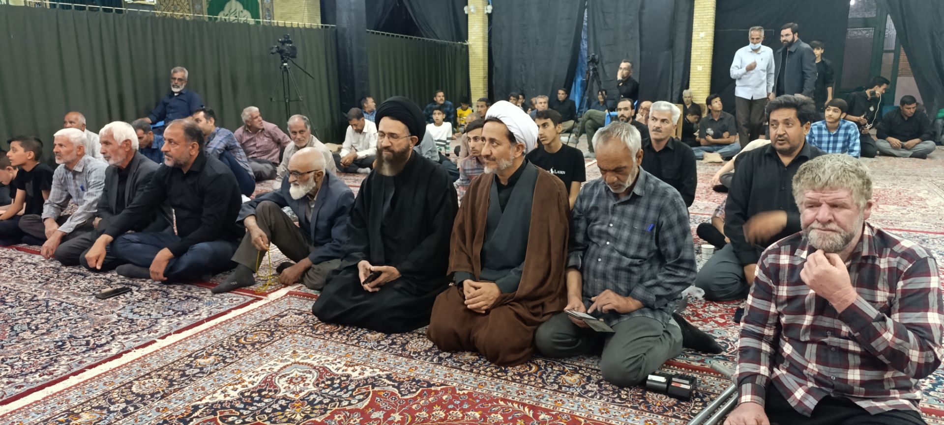 مراسم شهادت امام صادق (ع) در خانوک | بزرگداشت شهدای گمنام با حضور نوجوانان